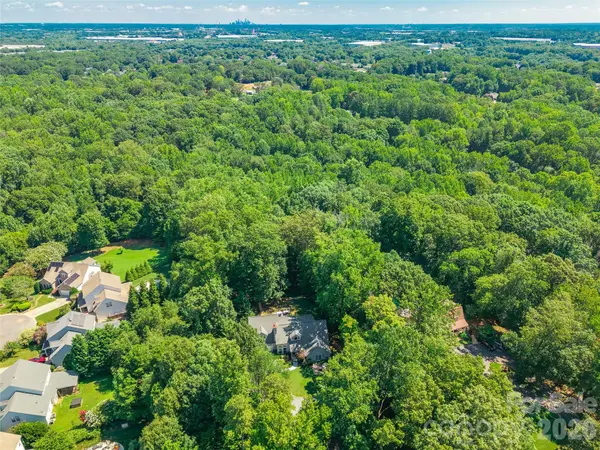 1326 Clifflure LN, Fort Mill, SC 29708