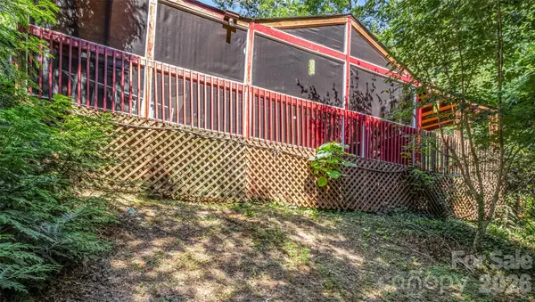771 Bishop LN, Mill Spring, NC 28756