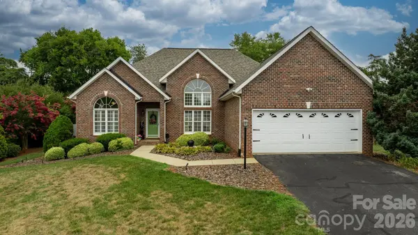 3992 Brickfield ST, Hickory, NC 28602