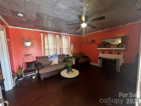 103 Silver Creek RD, Morganton, NC 28655
