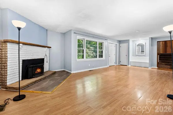121 Horseshoe DR, Boone, NC 28607