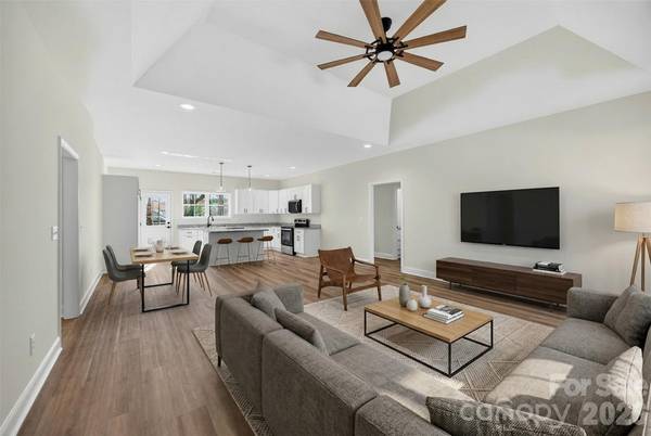 421 School ST, Rockwell, NC 28138