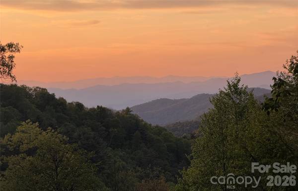 4435 Flat Mountain RD, Highlands, NC 28741