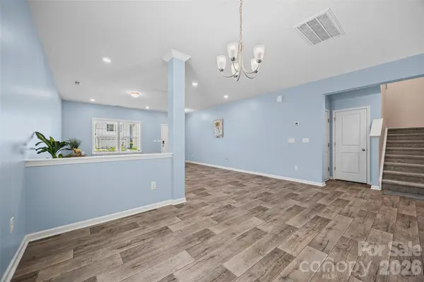 10210 Holly Park DR, Charlotte, NC 28214