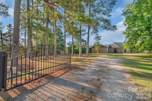 2248 Willie Usher RD, Lancaster, SC 29720