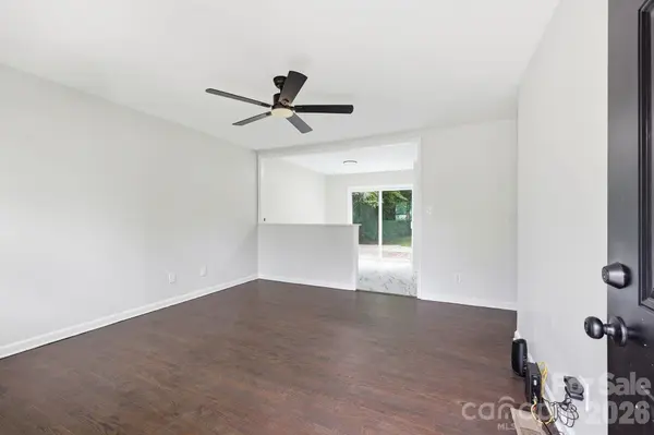 9430 Trinity RD, Charlotte, NC 28216
