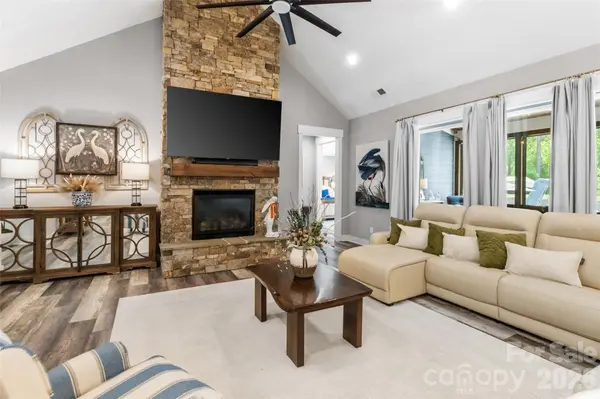1533 Aragon Beach RD, Rock Hill, SC 29732