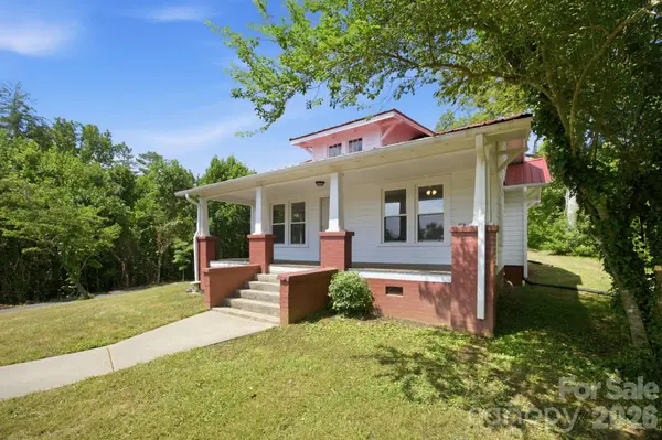 661 Lenoir RD, Morganton, NC 28655
