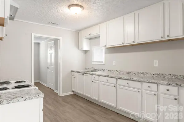 411 S Thompson ST, Shelby, NC 28150