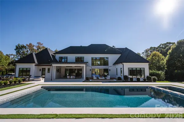 8512 English Turn LN, Waxhaw, NC 28173
