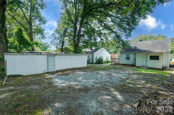 512 W 8th AVE, Gastonia, NC 28052
