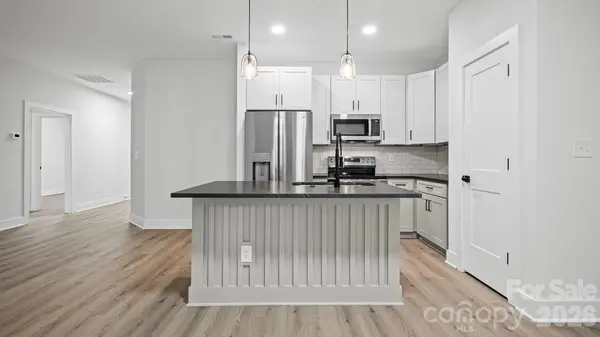 105 Falls ST, Kings Mountain, NC 28086