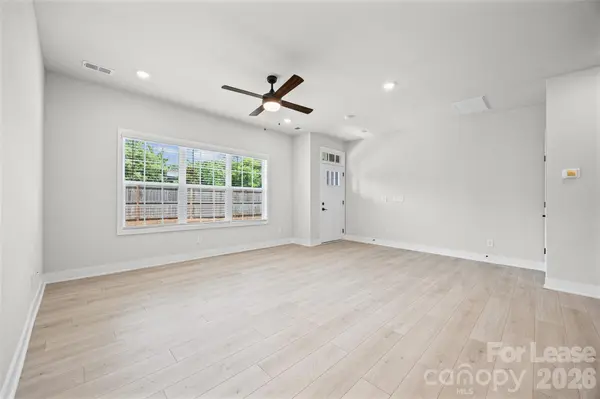 720 Pinecone DR, Gastonia, NC 28056