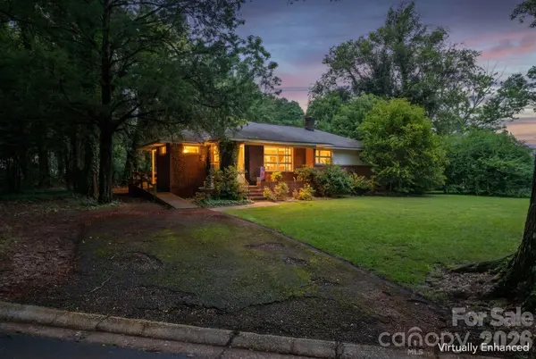 139 Southwold DR, Charlotte, NC 28217