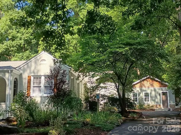 403 N Cannon BLVD, Kannapolis, NC 28083