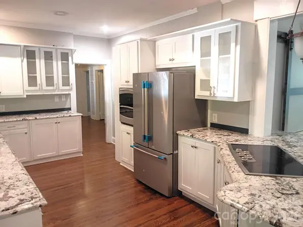 403 N Cannon BLVD, Kannapolis, NC 28083