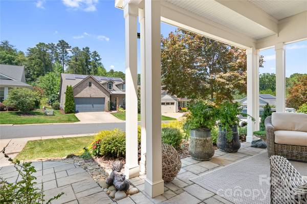 7142 Hanging Rock CT, Denver, NC 28037
