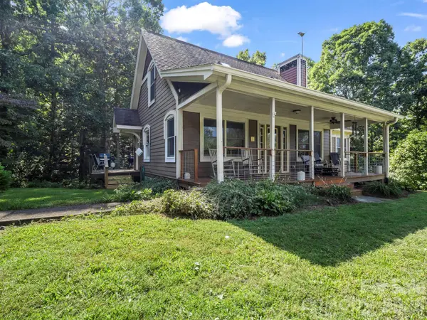 382 First Broad DR, Bostic, NC 28018