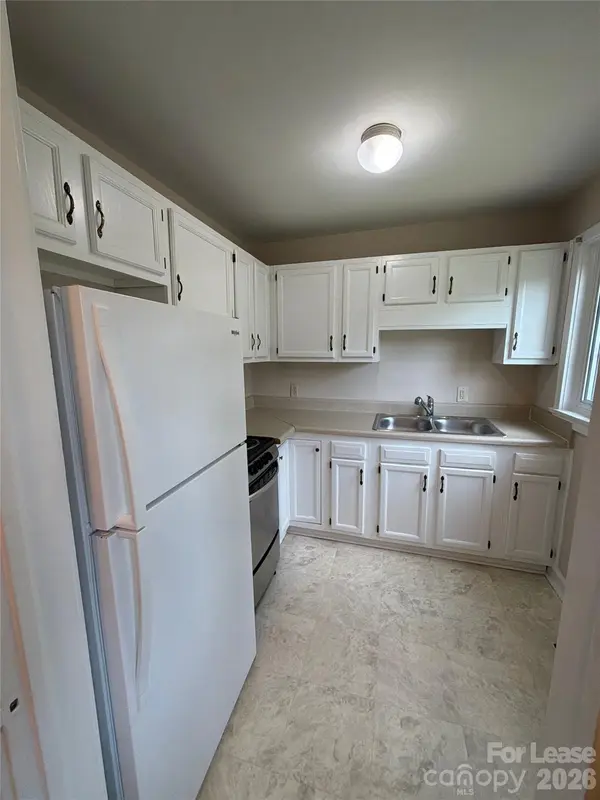 1818 Jameston DR, Charlotte, NC 28209
