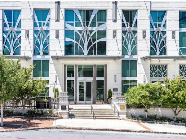 7 Patton AVE #1605, Asheville, NC 28801
