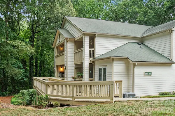 1001 Churchill Downs CT #E, Charlotte, NC 28211