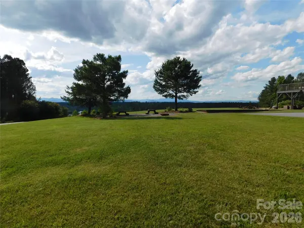 305 E Settings BLVD NW #95, Valdese, NC 28690