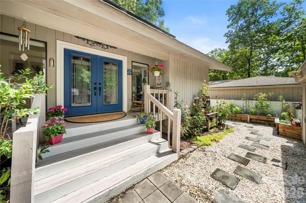 1 King Haigler Chase ST, Clover, SC 29710