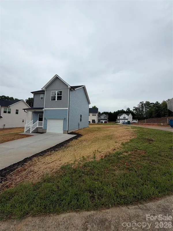 1155 Summerhill ST SW, Lenoir, NC 28645