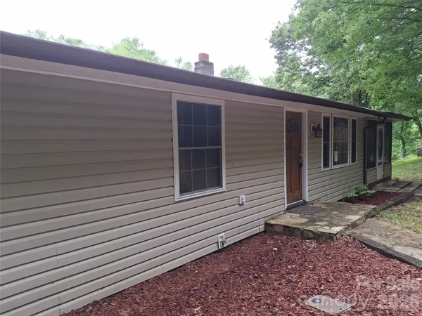 232 Tilson DR, Mars Hill, NC 28754