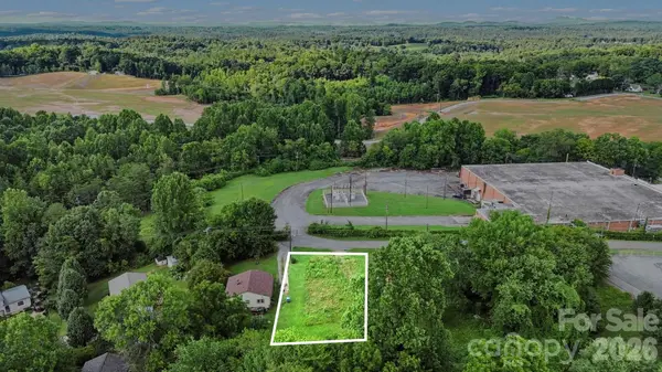 207 Mill ST, Morganton, NC 28655