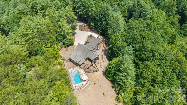 111 Lookout PT, Nebo, NC 28761