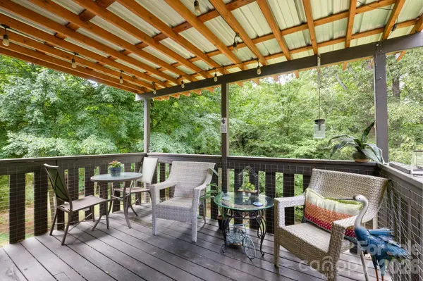 34 Grandview CT, Asheville, NC 28806