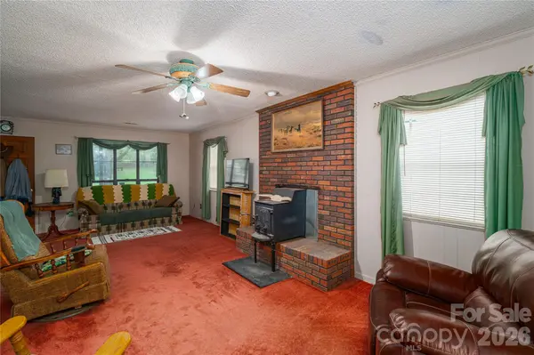 3323 Sadler RD, Alexis, NC 28006