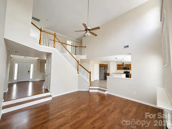 131 Elba DR, Mooresville, NC 28115