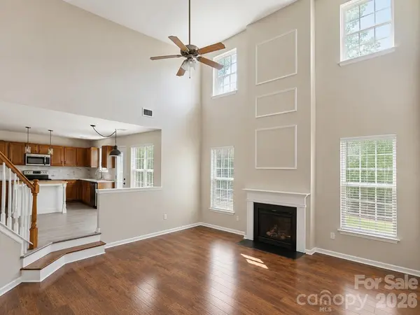 131 Elba DR, Mooresville, NC 28115