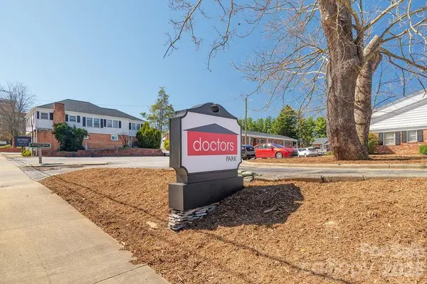 5G2 Doctors PARK #G2, Asheville, NC 28801