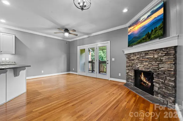 132 Silo Ridge LN, Vilas, NC 28692