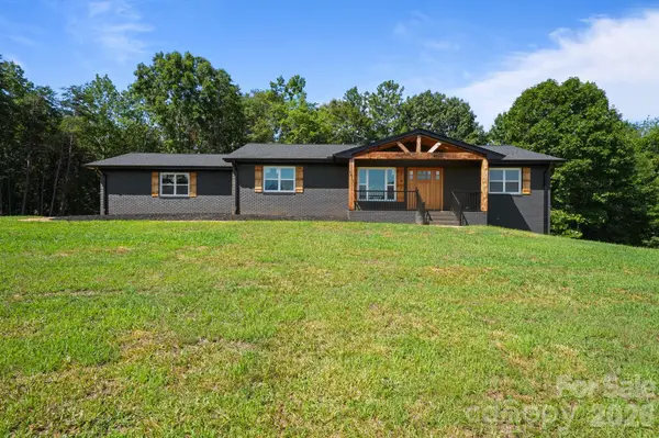 1411 W V Thompson RD, Rutherfordton, NC 28139