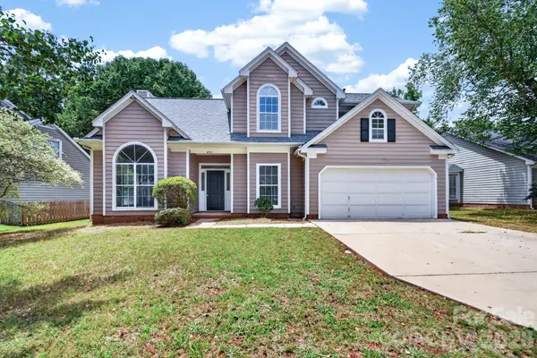 8511 Albury Walk LN, Charlotte, NC 28277