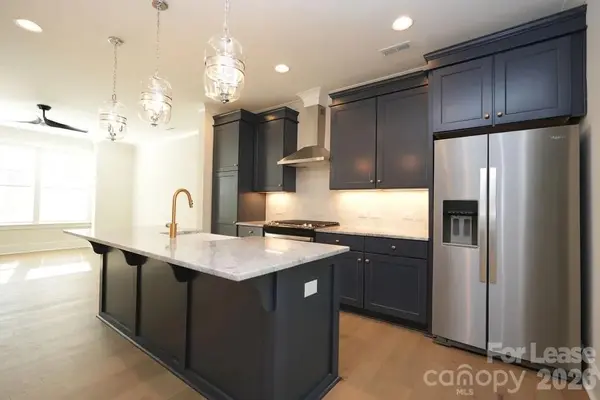 1405 Kenilworth AVE, Charlotte, NC 28203