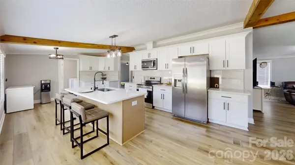 3585 Woodstream DR, Maiden, NC 28650