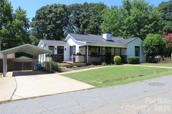 206 Bentwood DR, Forest City, NC 28043