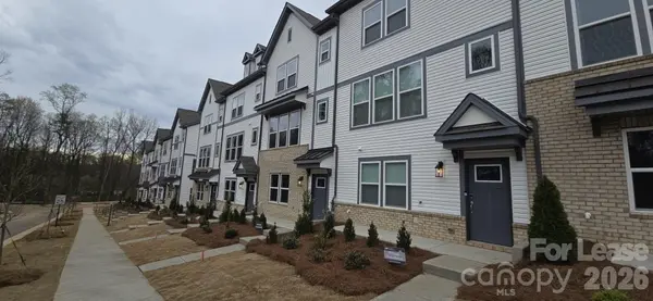 2324 Donnelly Hills LN, Charlotte, NC 28262