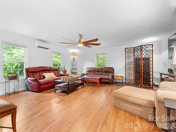 105 Big Bear DR, Pisgah Forest, NC 28768