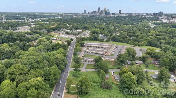 1813 West BLVD, Charlotte, NC 28208