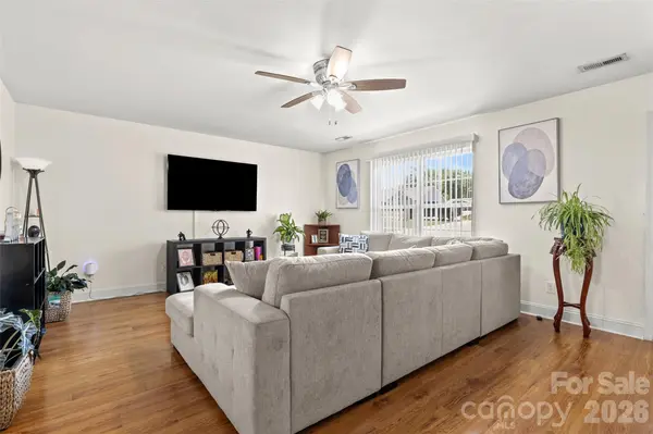 3200 Silver Fox CIR #48, Lancaster, SC 29720