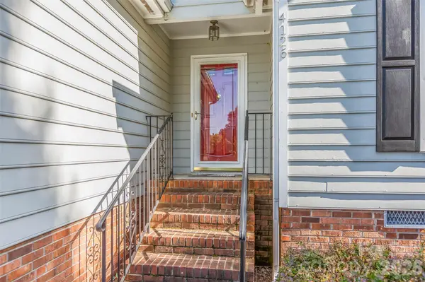 4126 Carroll Ridge CT, High Point, NC 27265