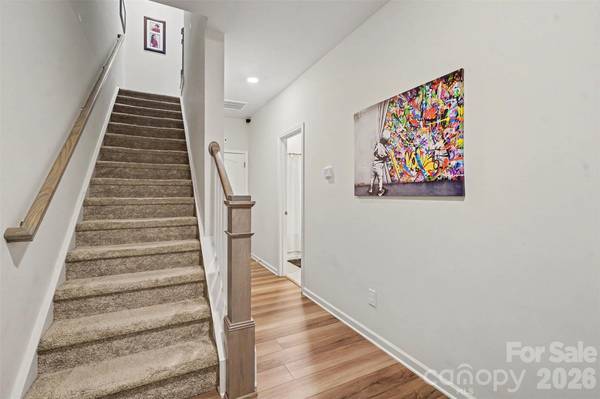 10024 Hemingway PL, Charlotte, NC 28227