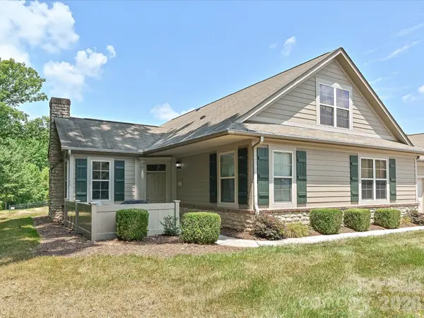3520 S Bank CT, Matthews, NC 28105