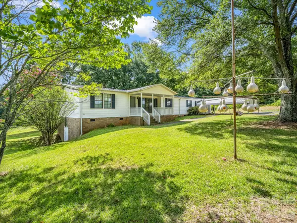 141 Hicks Grove EXT, Mooresboro, NC 28114